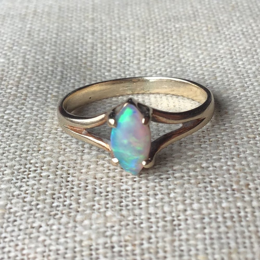 10K Gold & Natural Opal Vintage Ring - KSK - Picture 4 of 16